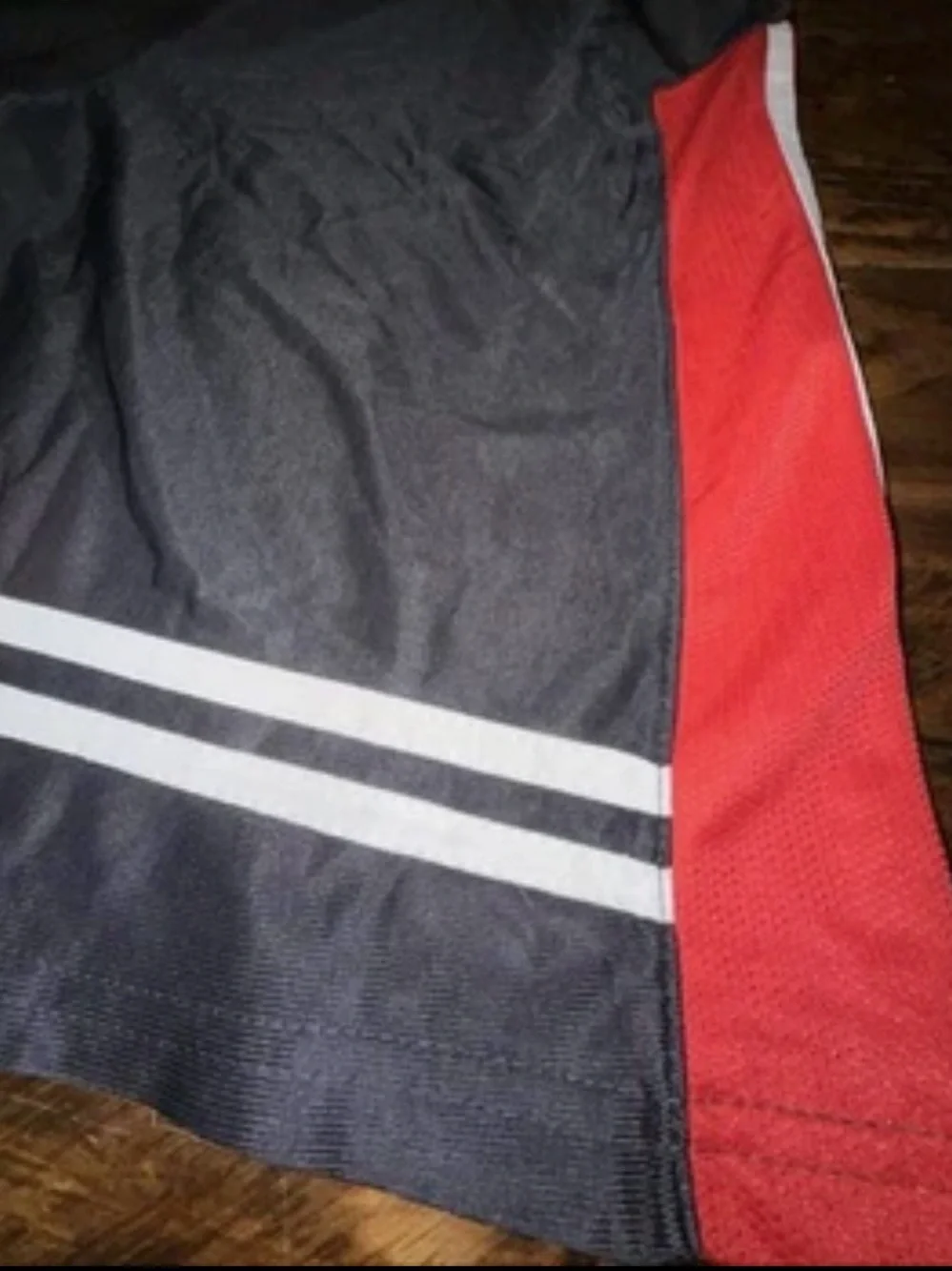 Retro Vintage Air Jordan Silky Basketball Shorts Men’s Medium Black Red Y2K